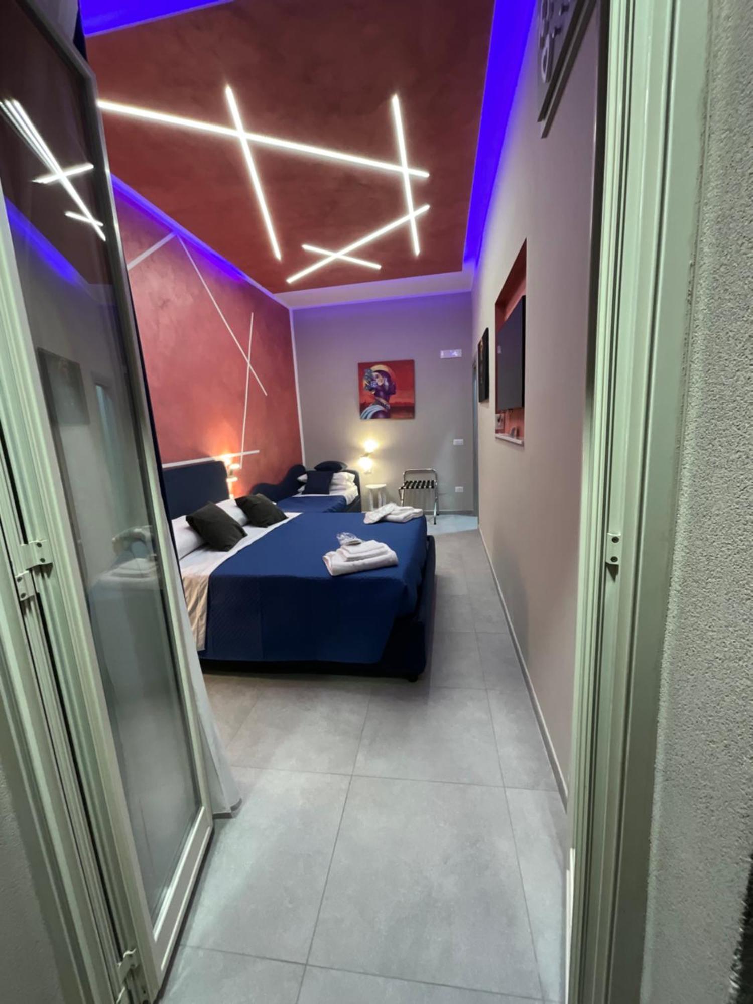 B&B Piccololucio2 نابولي المظهر الخارجي الصورة